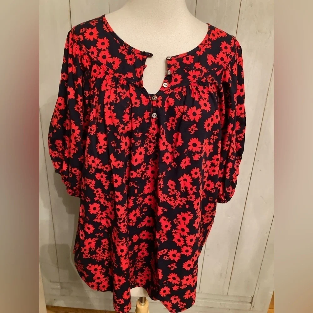 Loft‎ Women's Size Large Floral Red & Blue 3 Button Puff Sleeve Blouse Top